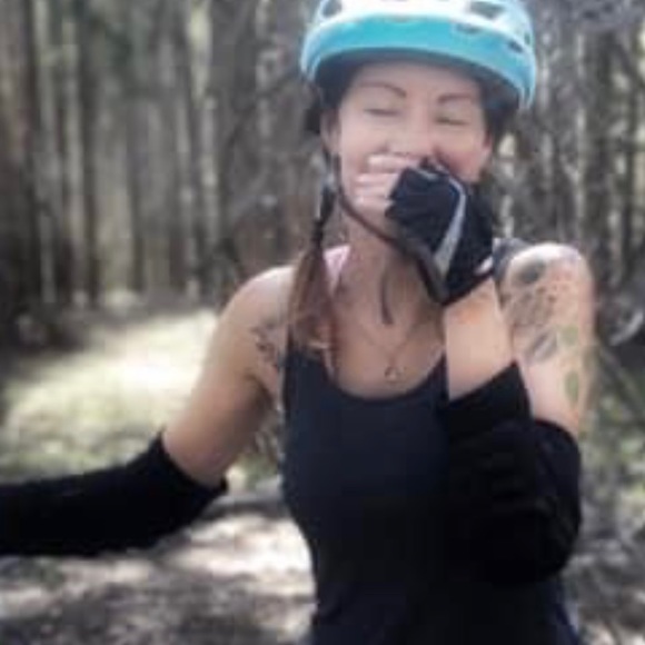 Meet your Posher, Shannon - Picture 4 of 6